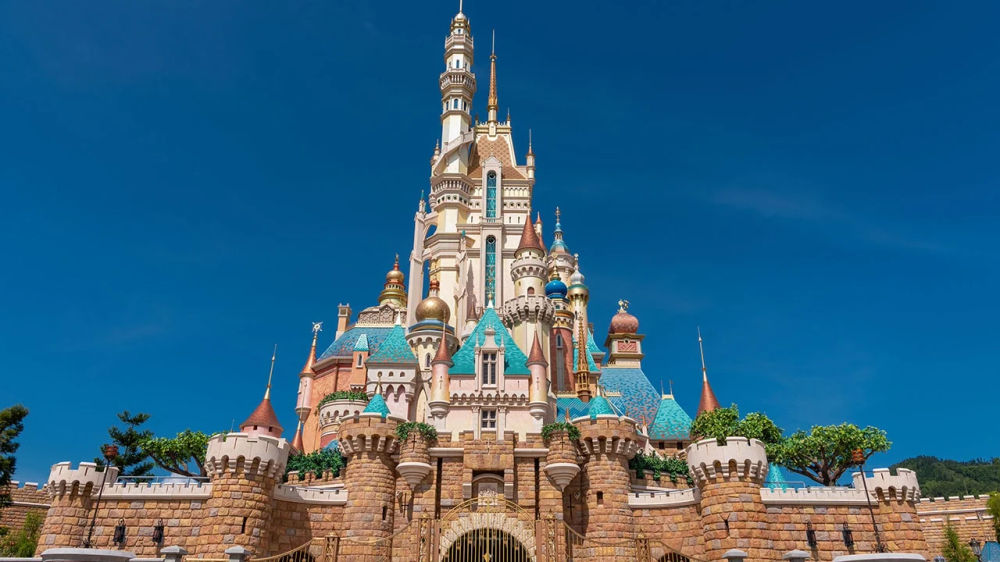Castle of Magical Dreams